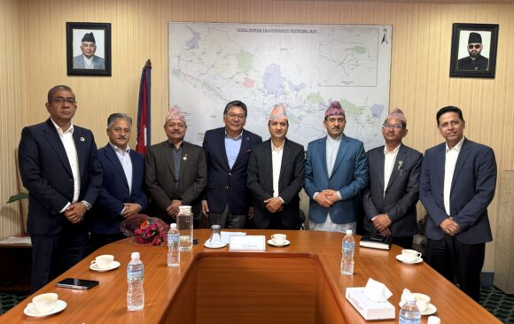 योजना आयोग उपाध्यक्ष डा. भट्टसँग सिबिफिन प्रतिनिधिमण्डलको बधाई भेट